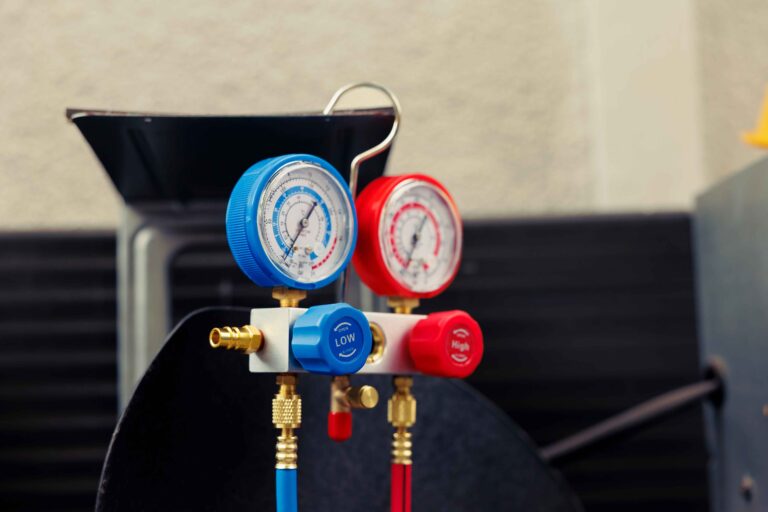 Exploring the Impact of Safety Products Manufacturers on Workplace Safety: How Innovative Products Can Minimize Risks and Improve Productivity